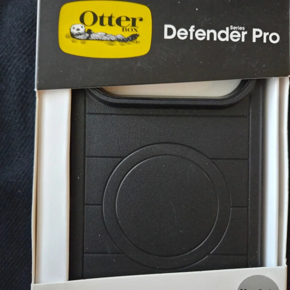 OtterBox Defender Series Pro Case for iPhone 17 Air Black MagSafe Rugged Cover